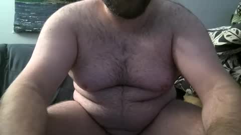 Hairiest Bear online show from December 3, 7:16 am