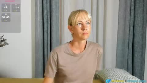 Christine -  online show from December 4, 12:49 pm