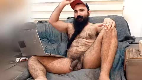 Hairy Beard Smoker online show from June 1, 11:06 pm