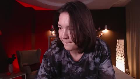 Snapshot of halle_berrry chatting on October 23, 2:29 pm Mary online show from October 23, 2:29 pm