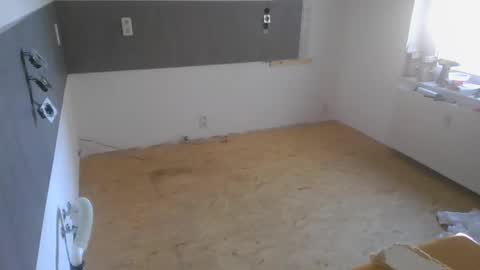 hallejulia online show from January 13, 9:41 am