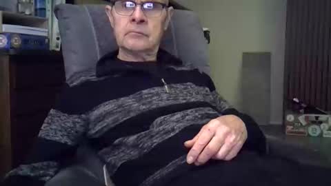 Prefer men 80 online show from January 11, 7:53 pm