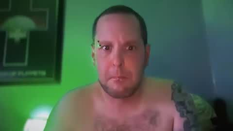 Snapshot of hand_banana_420 chatting on September 10, 2:56 am hand_banana_420 online show from September 10, 2:56 am