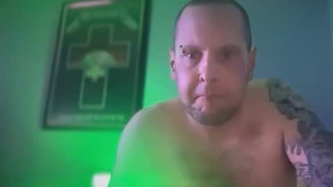 Snapshot of hand_banana_420 chatting on October 29, 4:58 am hand_banana_420 online show from October 29, 4:58 am