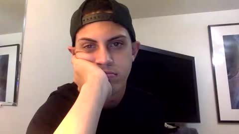 handsome01_ online show from January 16, 1:36 am