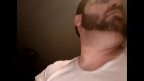 handsomedaddy198923 online show from February 3, 8:29 am