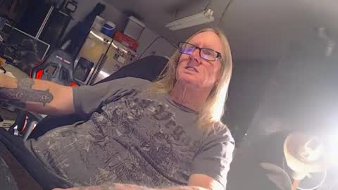 Handystudman online show from January 18, 10:46 am