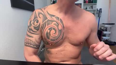 hanky online show from November 13, 8:39 am