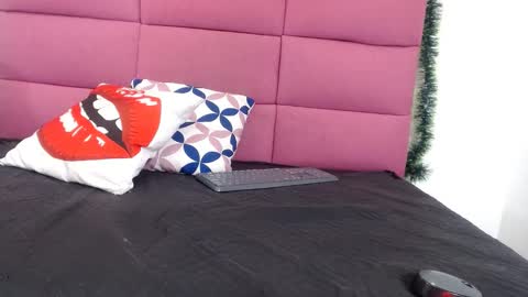 Hanna Palmer online show from December 6, 3:06 pm