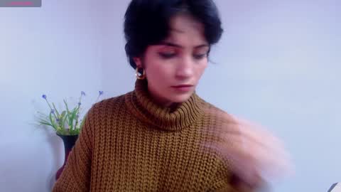 Snapshot of hanna_chloe chatting on February 5, 8:04 pm Sara online show from February 5, 8:04 pm