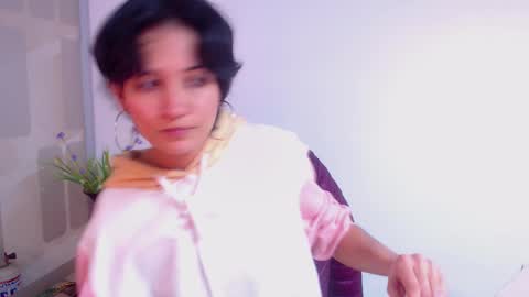 Snapshot of hanna_chloe chatting on March 6, 4:17 pm Sara online show from March 6, 4:17 pm