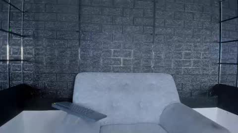 Hanna lens online show from October 17, 6:56 pm