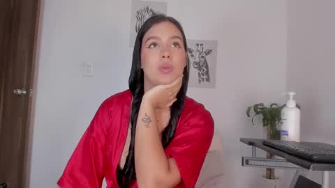 Snapshot of hanna_risso chatting on October 1, 6:18 pm HANNA online show from October 1, 6:18 pm