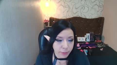 Hanna online show from April 11, 1:26 pm