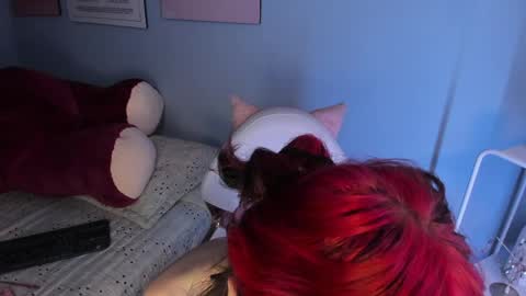 Hannah online show from May 24, 4:24 pm
