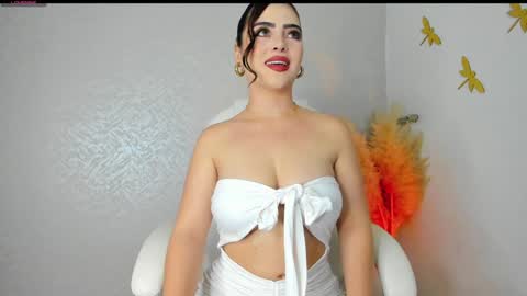 Camila online show from January 1, 1:58 am