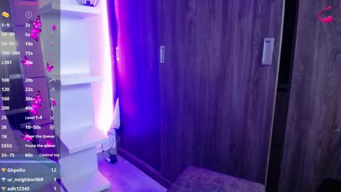 Snapshot of hannamour chatting on January 24, 6:57 am alejandra online show from January 24, 6:57 am