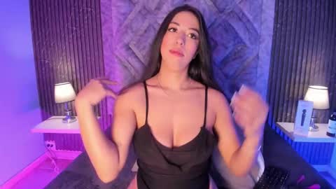 hannyk_ online show from February 22, 4:05 am