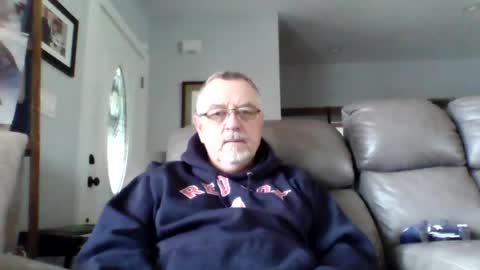 happynudist7373 online show from July 30, 1:23 pm