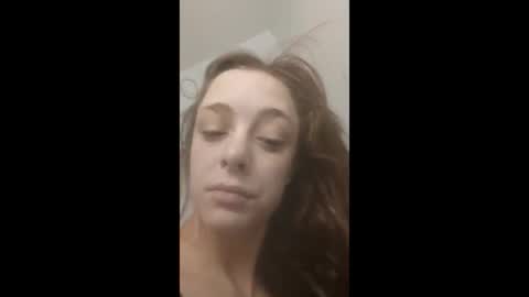 happysunshine4319 online show from February 3, 9:08 pm