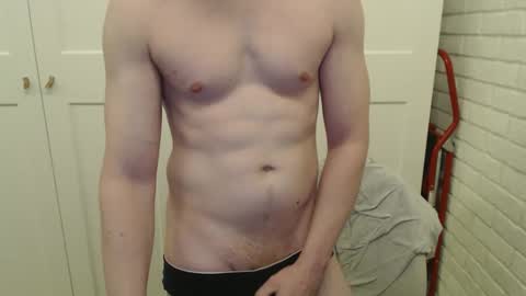 happyvelvetpaw online show from January 13, 2:58 pm