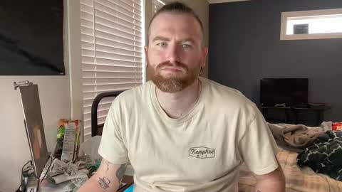 Snapshot of hard_irishman chatting on January 27, 2:46 pm Zach online show from January 27, 2:46 pm