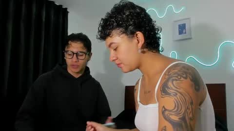 kade and demi independent models online show from June 7, 9:03 am