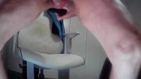 Hardsex57 online show from April 28, 2:27 am