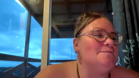 Fiiona online show from April 11, 4:28 am