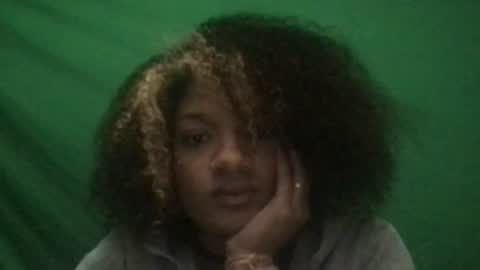 Nicky online show from February 15, 1:52 am