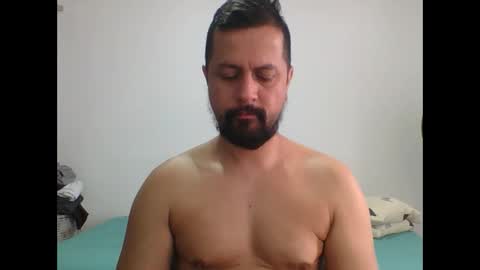 Snapshot of harry_goldenmillerx10fun chatting on January 11, 2:36 pm Harry online show from January 11, 2:36 pm
