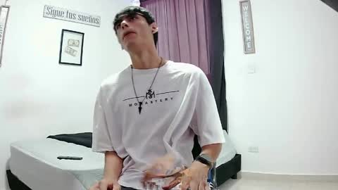 harry thomson online show from April 4, 3:08 pm