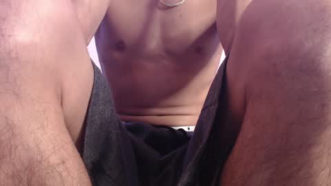 Snapshot of harrythomson1 chatting on February 6, 10:04 am harry thomson online show from February 6, 10:04 am