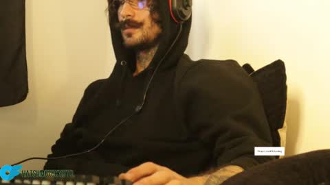 Snapshot of hatsumotokyoto chatting on January 28, 10:01 pm More content   2   online show from January 28, 10:01 pm