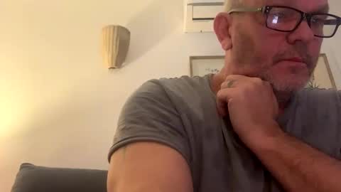 hawks2113 online show from January 7, 11:48 am