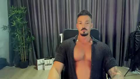 HaydenSpears online show from July 3, 1:38 pm