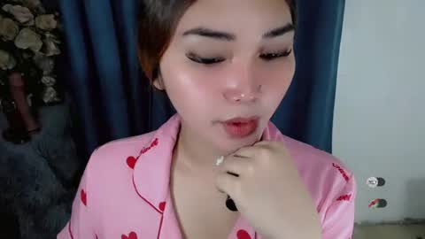 haylee online show from November 13, 2:25 am