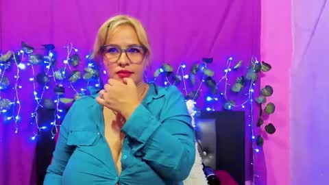 hazel online show from March 2, 3:45 am