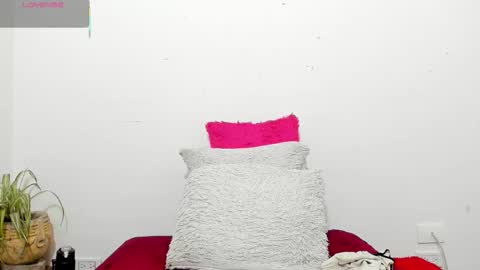 hazel online show from March 30, 9:53 am