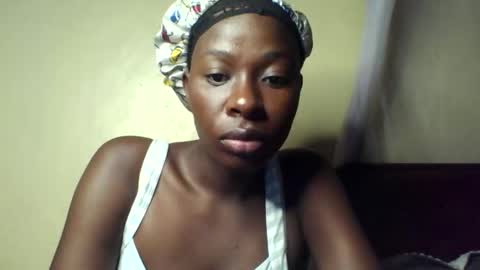 hazel_tess online show from February 2, 7:49 am