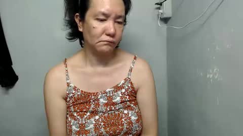 hazelannenatividad3 online show from April 19, 6:10 pm