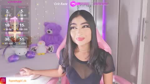 Snapshot of hazelbabee_ chatting on September 22, 8:07 am Lynn online show from September 22, 8:07 am