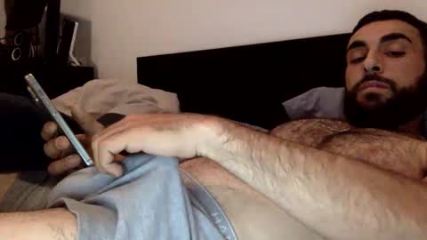 Snapshot of hbabian chatting on December 14, 8:34 am hbabian online show from December 14, 8:34 am