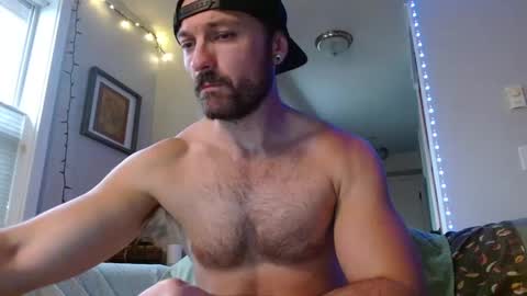 Snapshot of hbdude27 chatting on October 12, 12:36 am RinnDude35 online show from October 12, 12:36 am