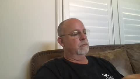 Snapshot of hdeuce22 chatting on October 15, 4:41 pm Hdeuce22 online show from October 15, 4:41 pm