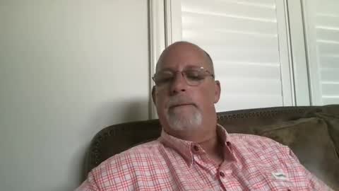 Snapshot of hdeuce22 chatting on October 9, 3:50 pm Hdeuce22 online show from October 9, 3:50 pm