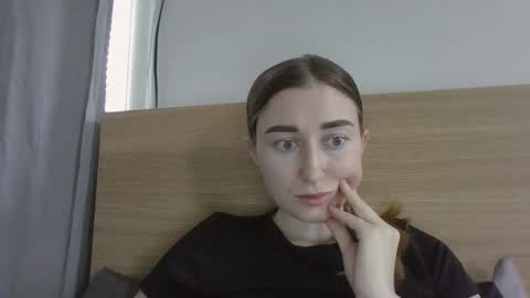 heart_in_your_hands online show from March 4, 3:20 pm