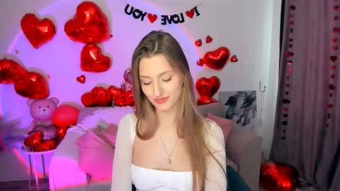 heartedlove_1 online show from February 8, 11:35 am