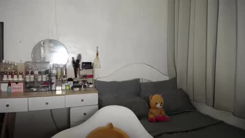 Snapshot of heather_bbyy chatting on September 24, 8:48 pm heather_bbyy online show from September 24, 8:48 pm