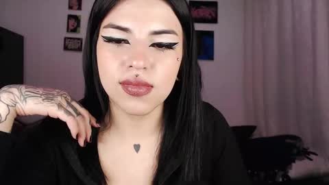 HEATHER DEMONZX   Please help me to reach 100 thumbs up online show from September 12, 1:18 am